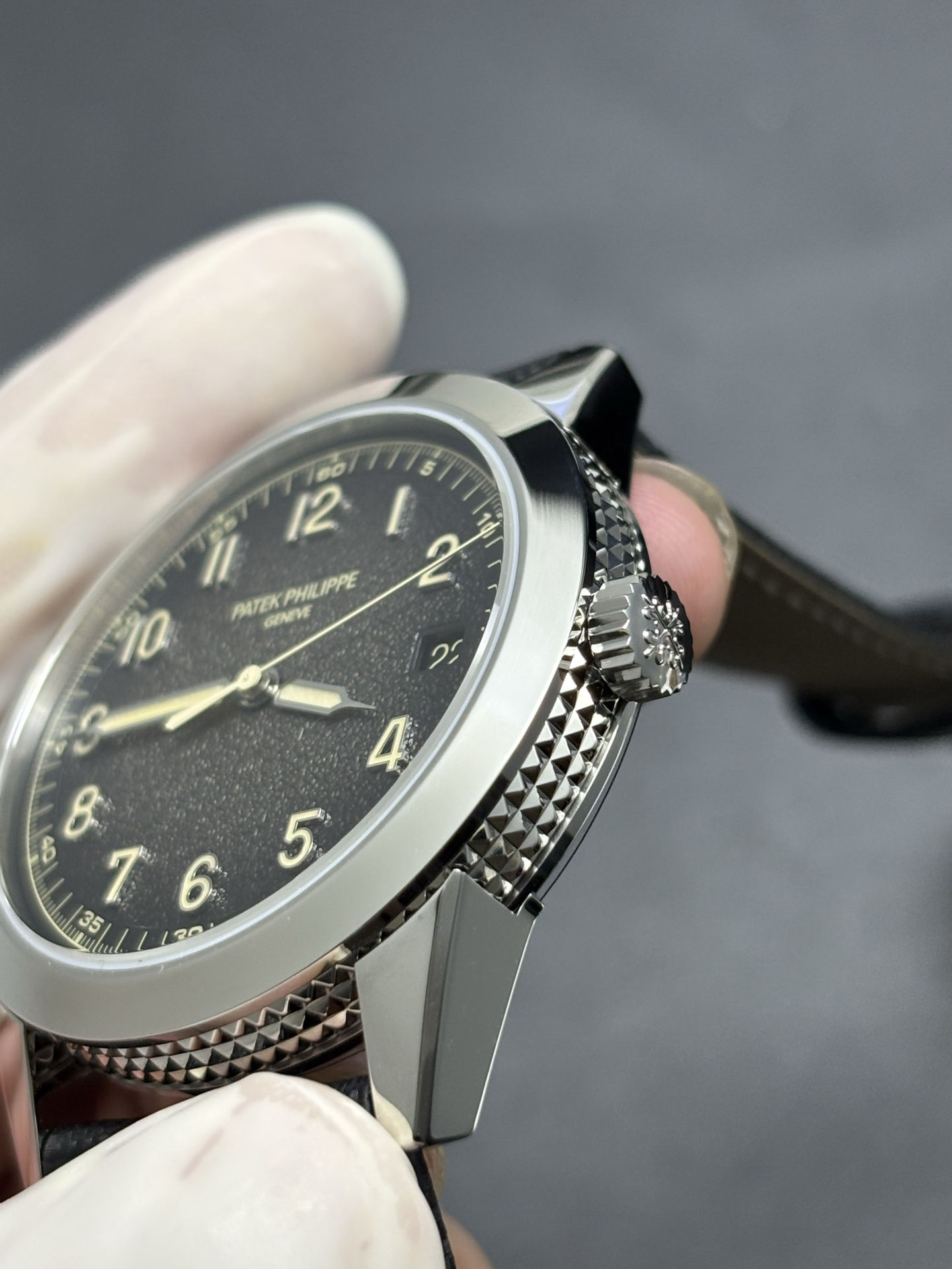 Patek Philippe Calatrava 5226G- Original 90