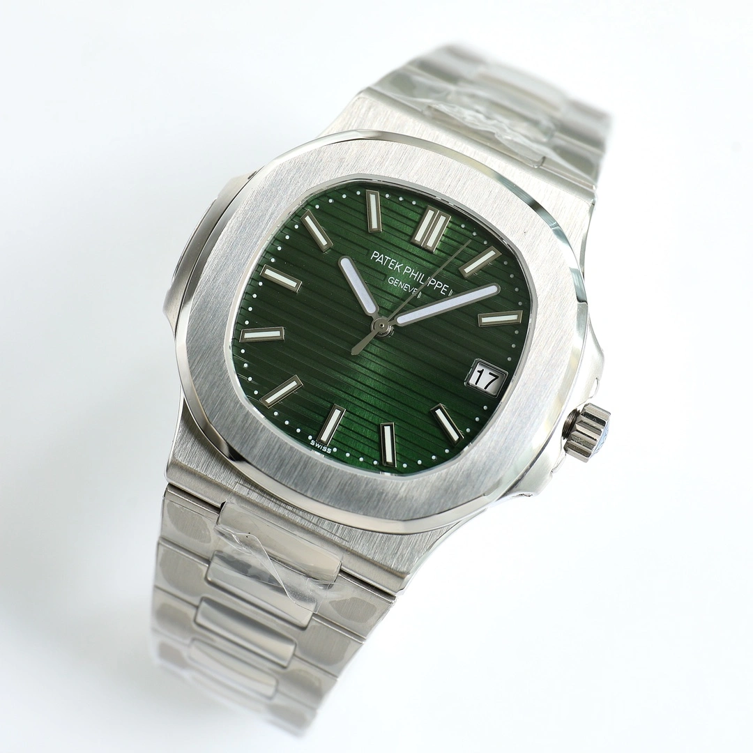 Resilient Patek Philippe  Series 5711 Nautilus Green Dial 99