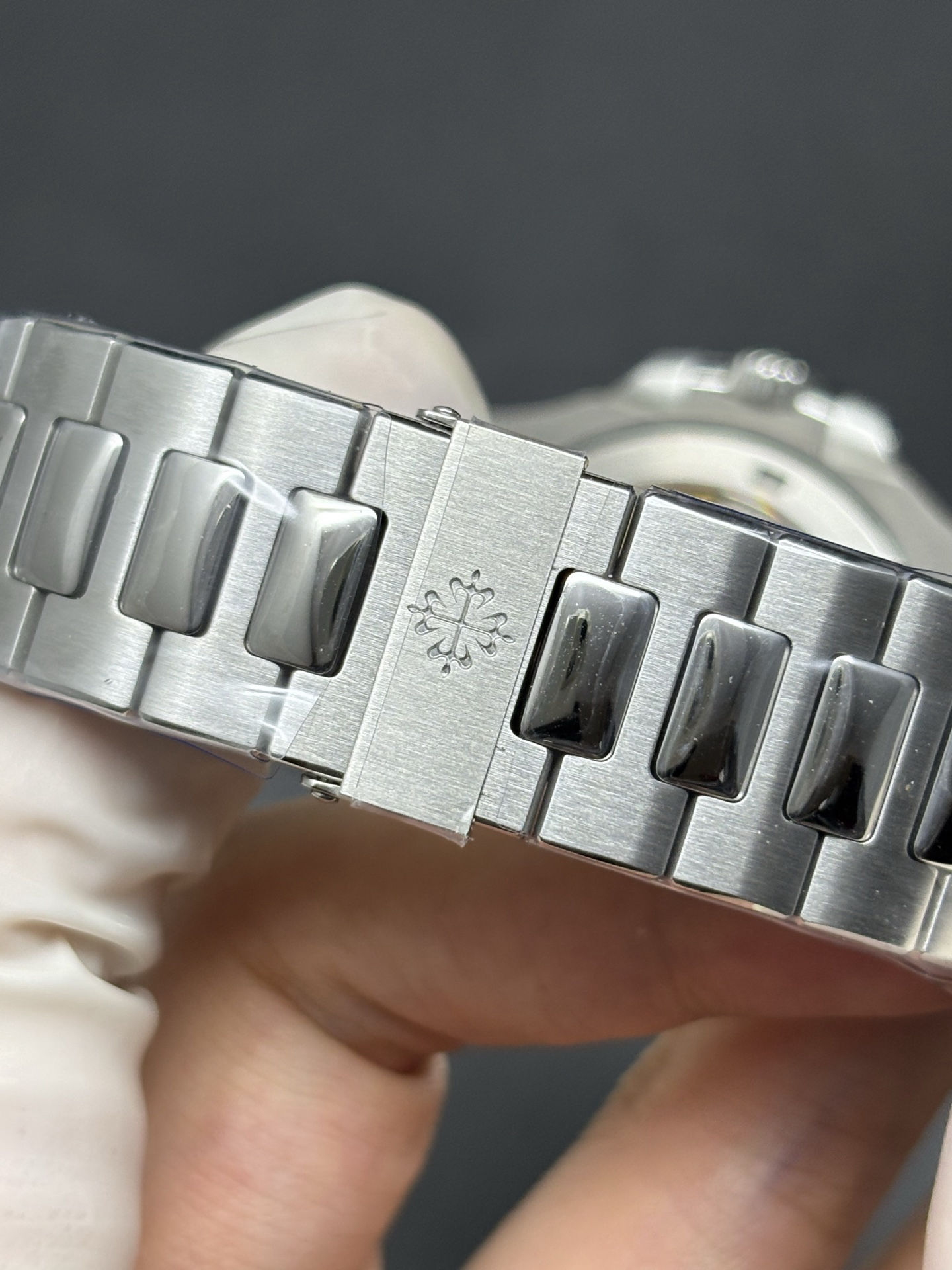 Patek Philippe Nautilus 40mm 57111A White Dial Sustainable 100