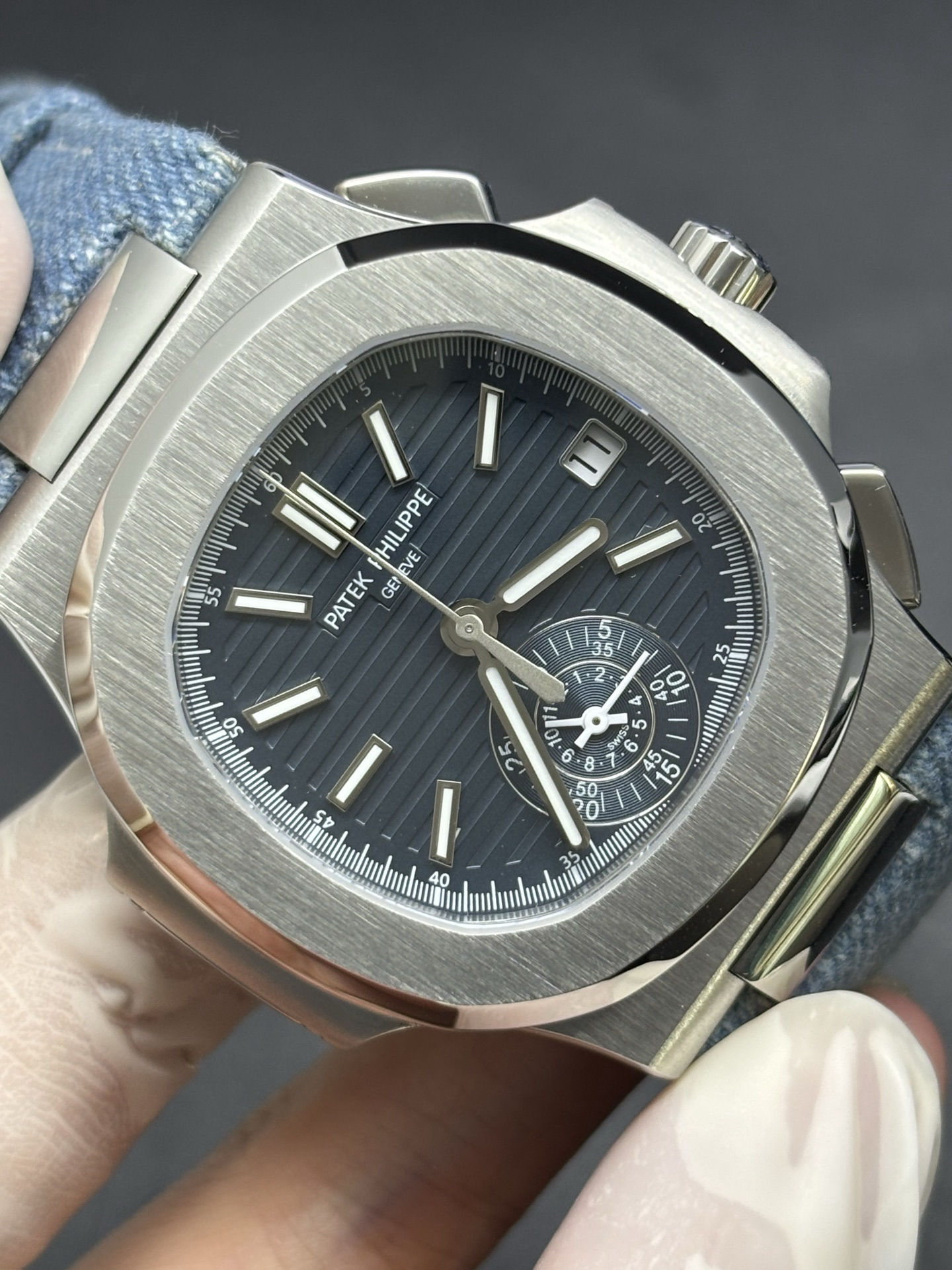 Unisex Patek Philippe Nautilus Flyback Chronograph Ref 5980 60G- 93