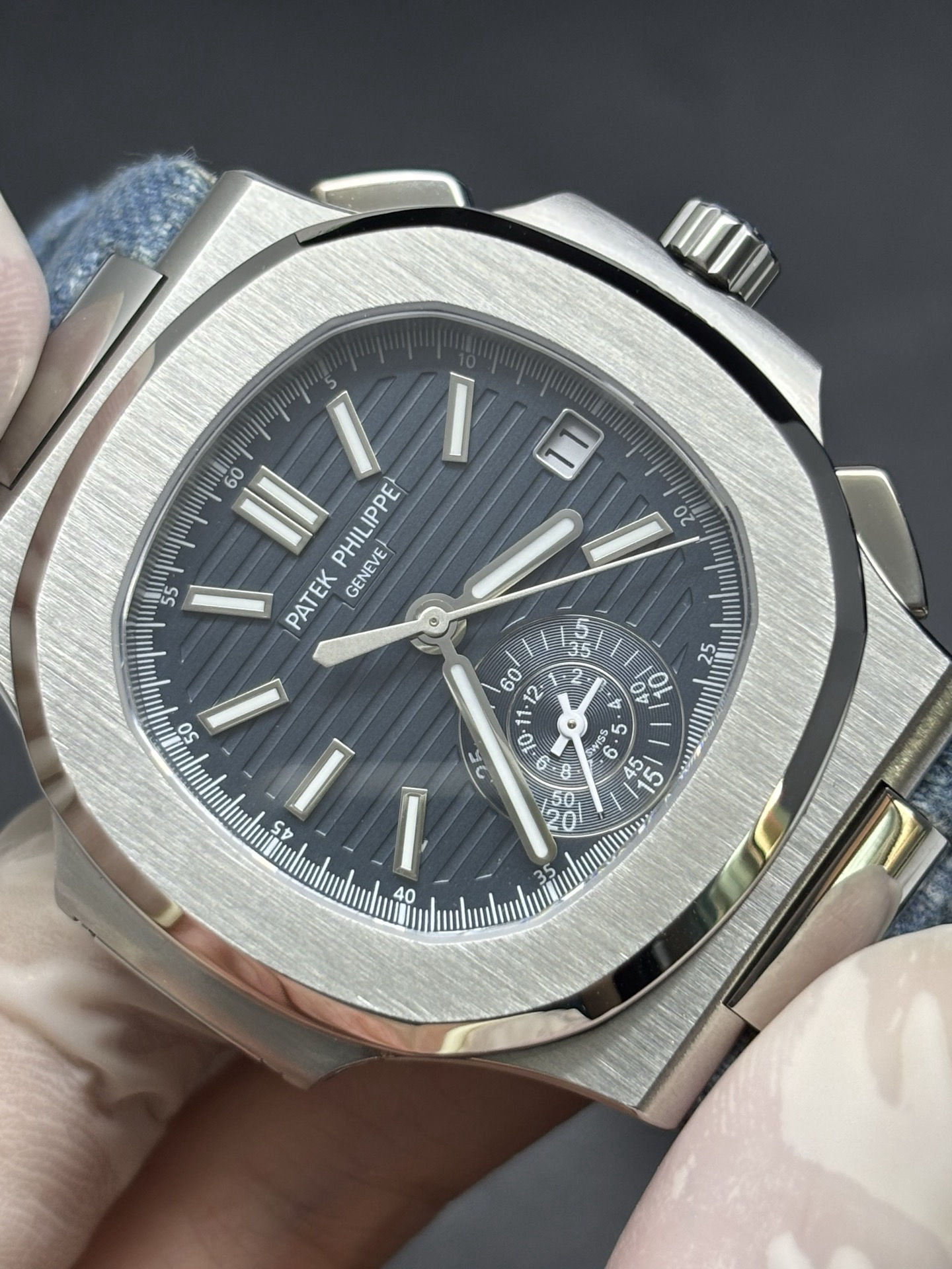 Unisex Patek Philippe Nautilus Flyback Chronograph Ref 5980 60G- 93