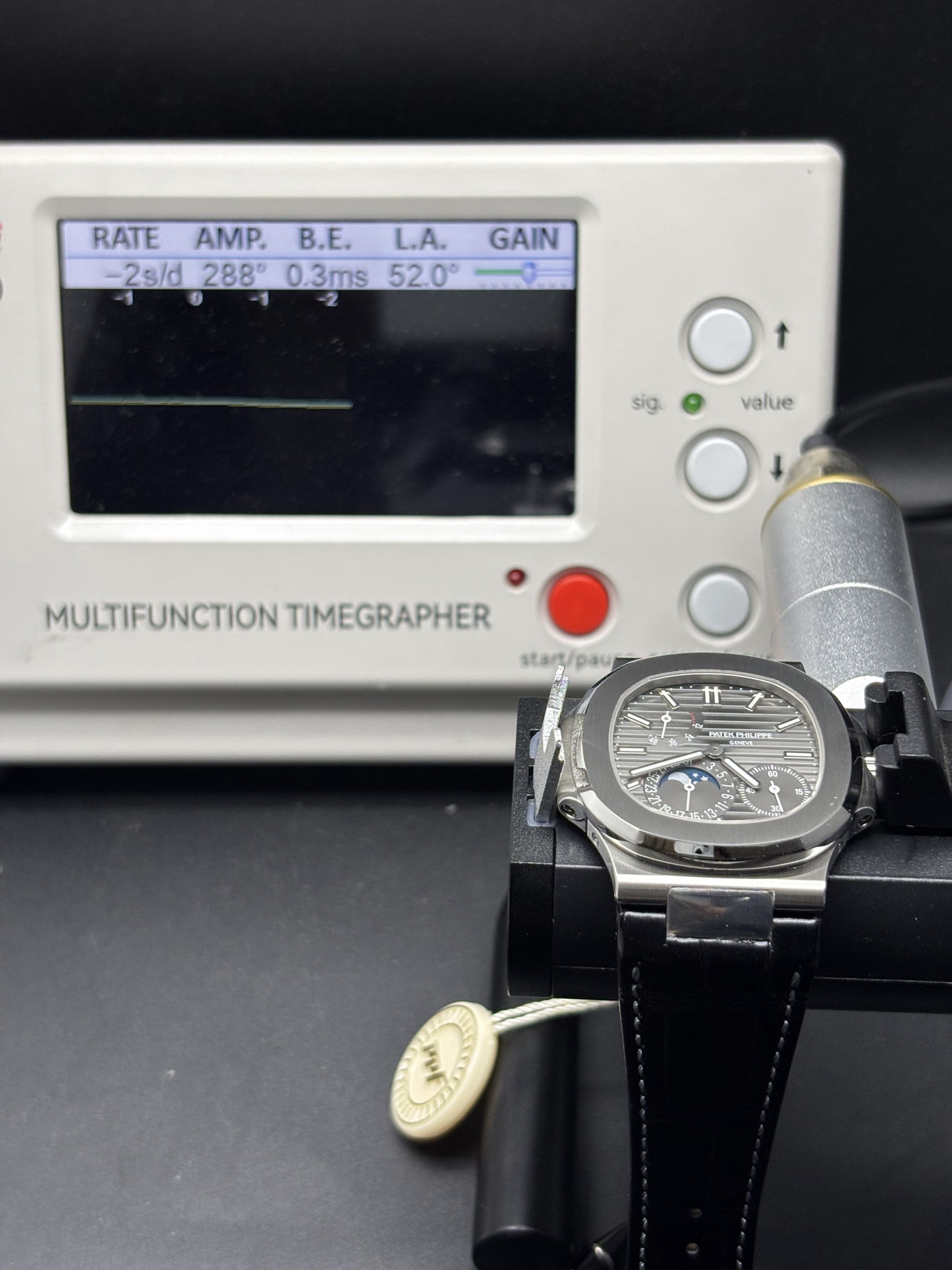 Patek Philippe Nautilus Moon Phase Calendar Silver Dial Durable 87