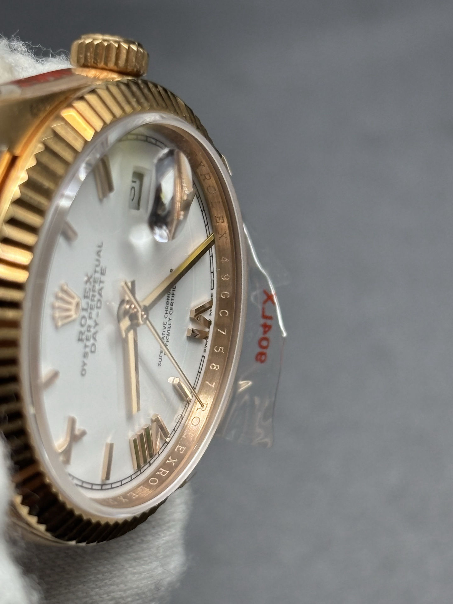 Classic Rolex Day-Date 40mm 18k Yellow Gold White Dial 46