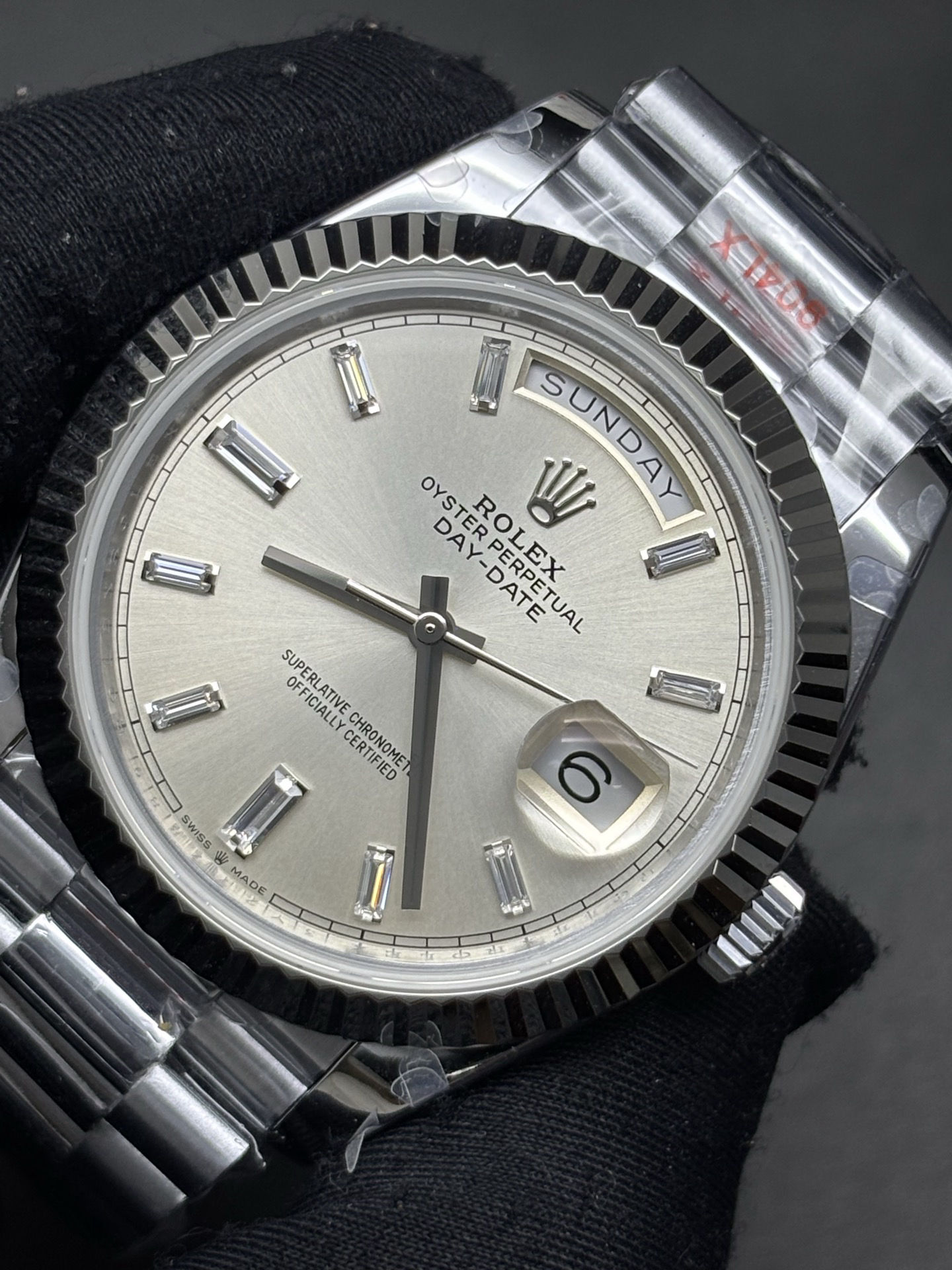 Rolex Day-Date 40mm Silver Dial Baguette Markers ref Trendsetting 68