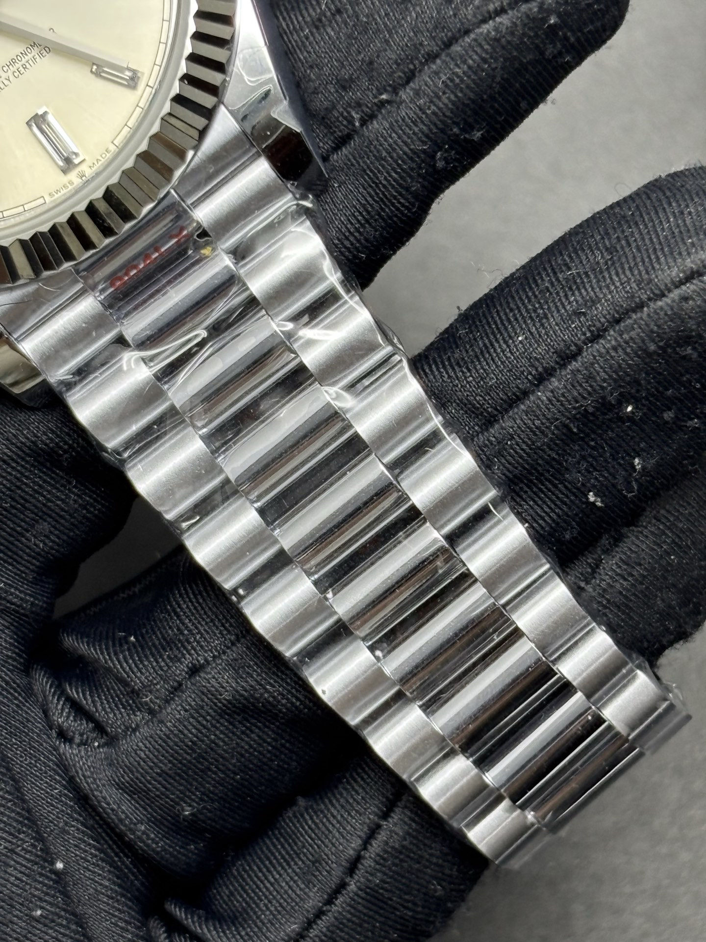 Rolex Day-Date 40mm Silver Dial Baguette Markers ref Trendsetting 68