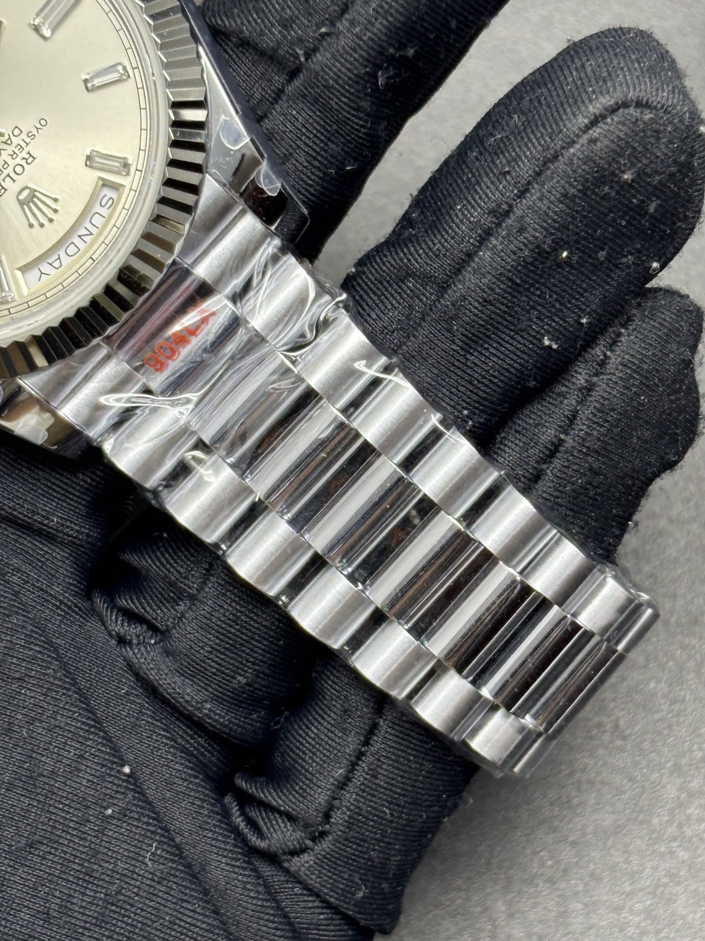Rolex Day-Date 40mm Silver Dial Baguette Markers ref Trendsetting 68