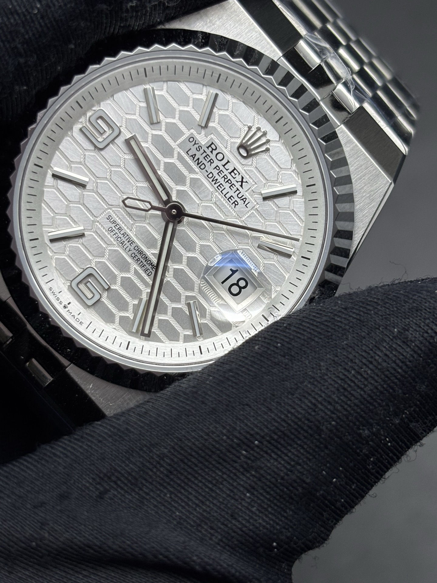 Sleek Rolex Land-Dweller Fluted Bezel 36mm – Ref 127334- 72