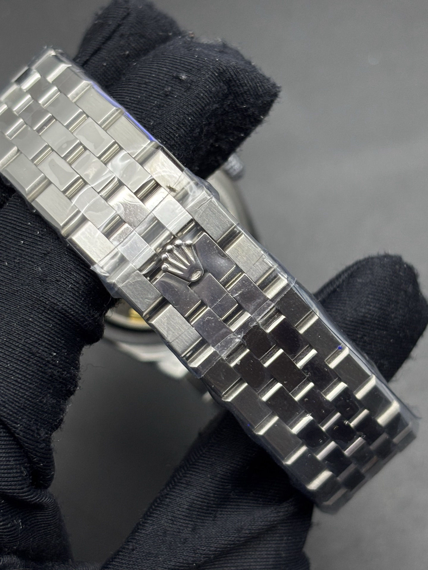 Sleek Rolex Land-Dweller Fluted Bezel 36mm – Ref 127334- 72