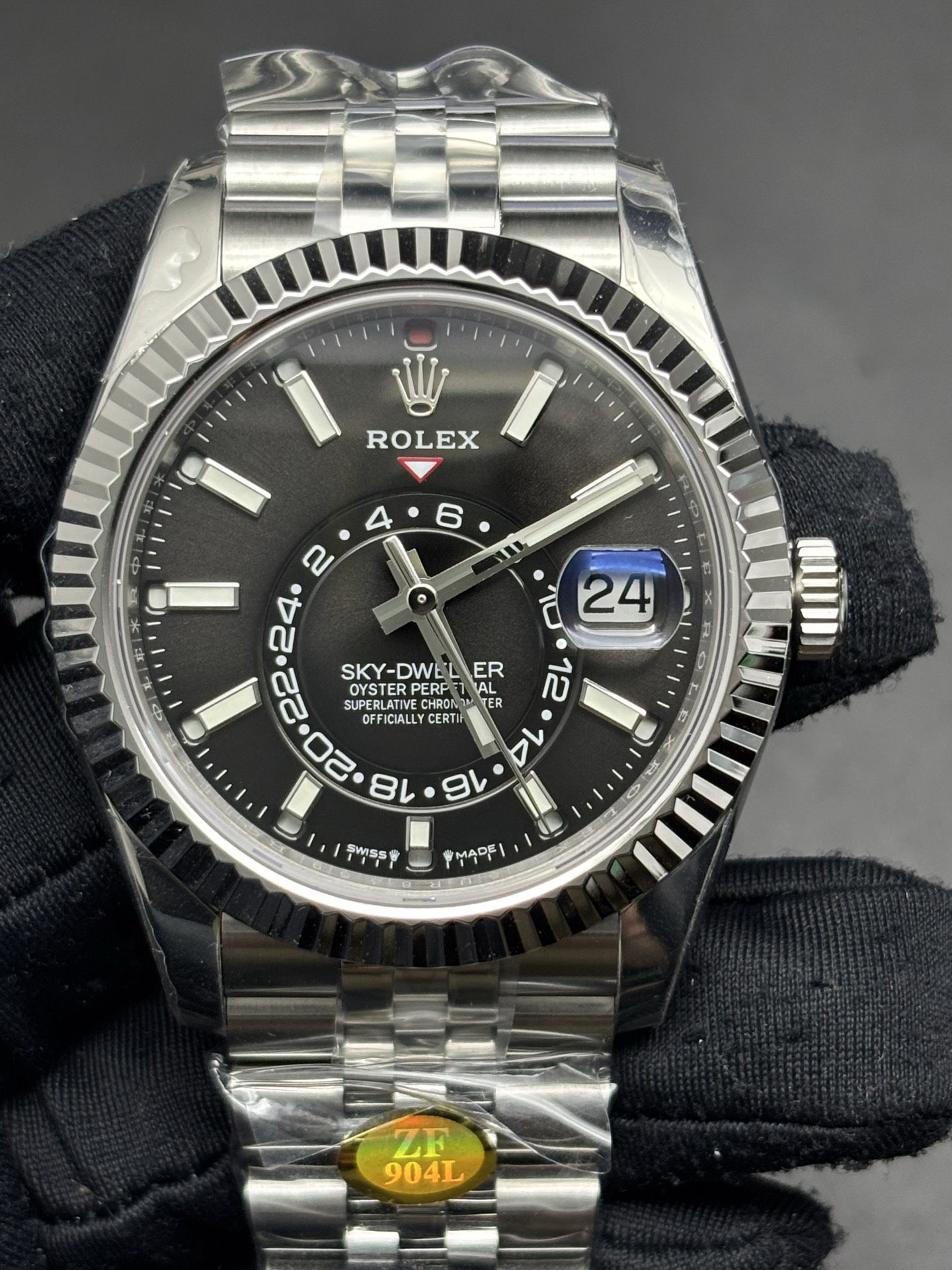 Packable Rolex Oystersteel Sky-Dweller Black Dial 76