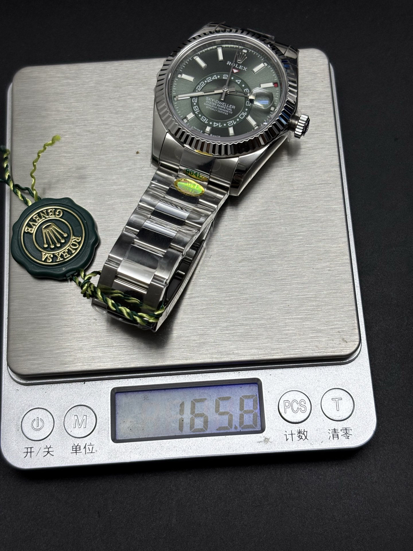 Rolex Sky-Dweller 42mm Green Dial Supportive 77