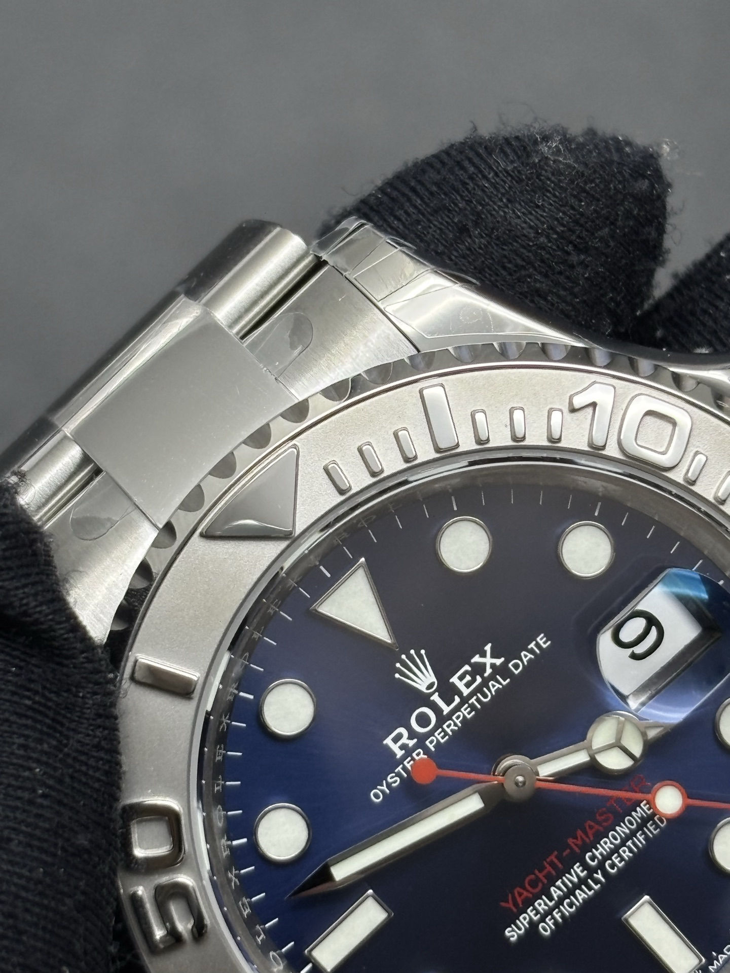 Rolex Yacht-Master 40mm ref. 126622 in Oystersteel WrinkleFree 51