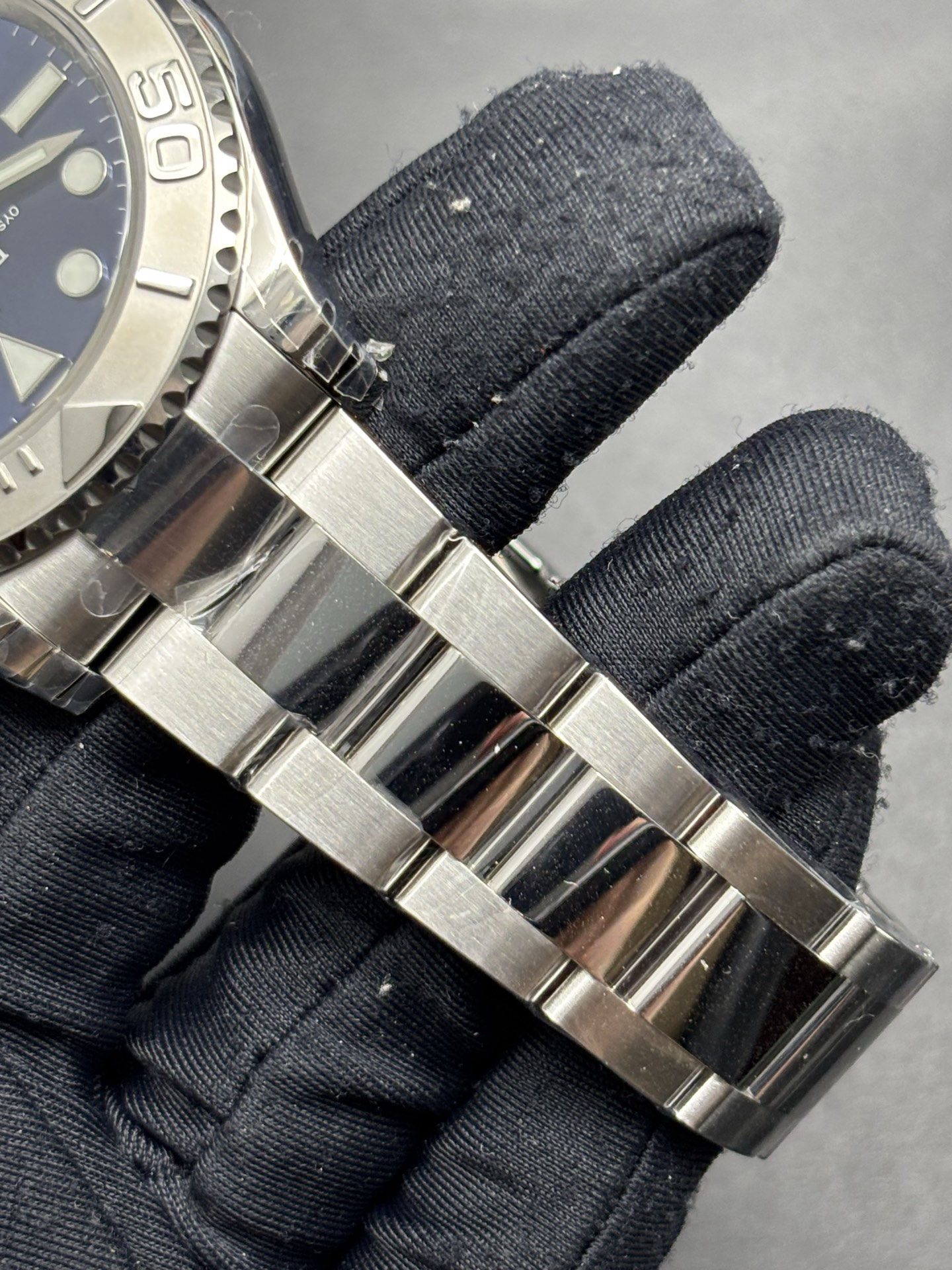 Rolex Yacht-Master 40mm ref. 126622 in Oystersteel WrinkleFree 51