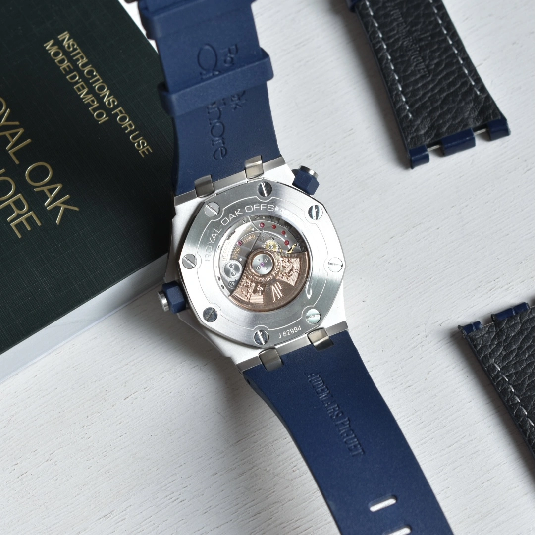 Royal Oak Offshore Diver Stainless Steel Blue Rubber Strap Sophisticated 147