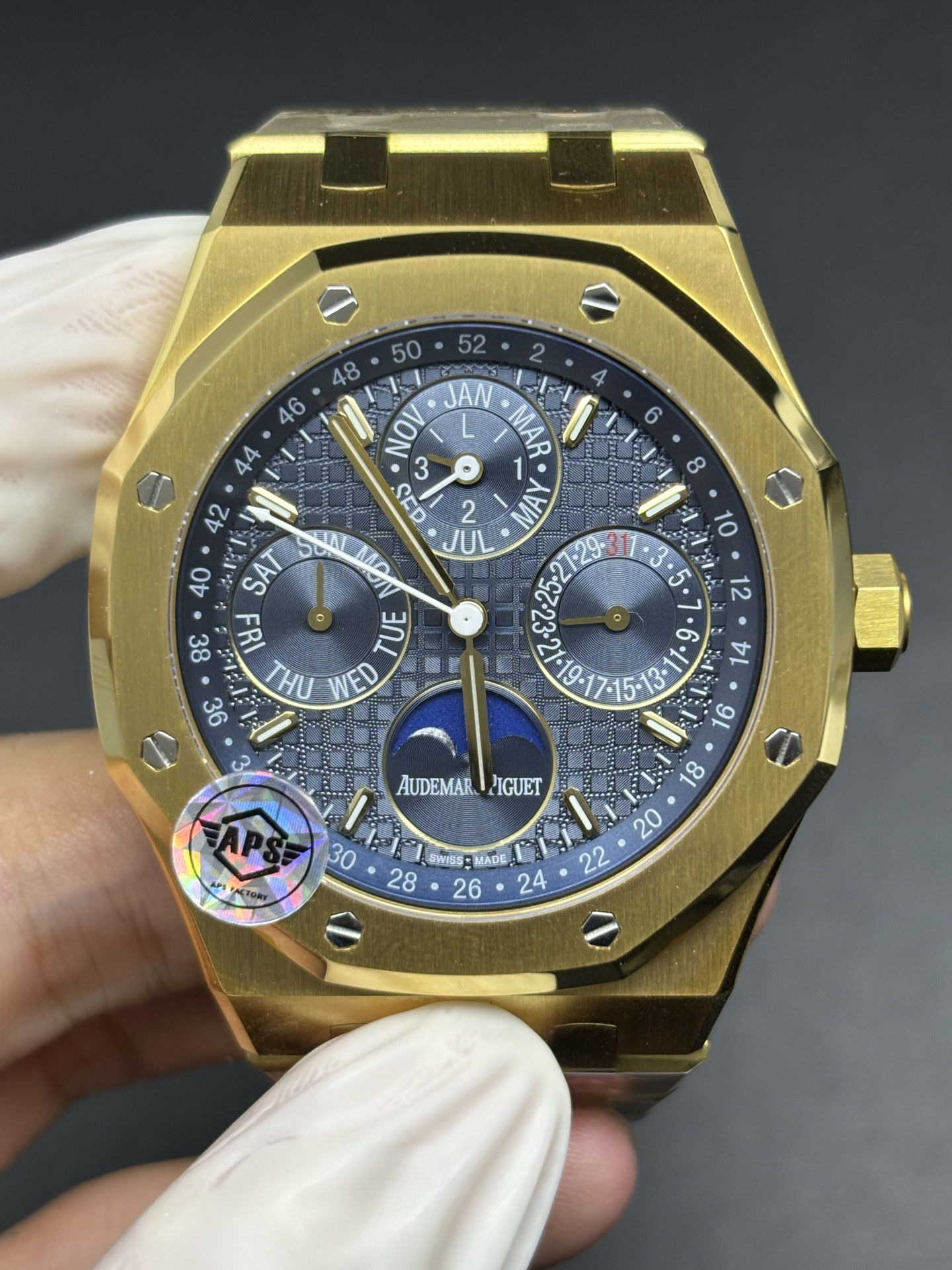 Royal Oak Perpetual Calendar Watch 26574BA.OO.1220BA. Original 154