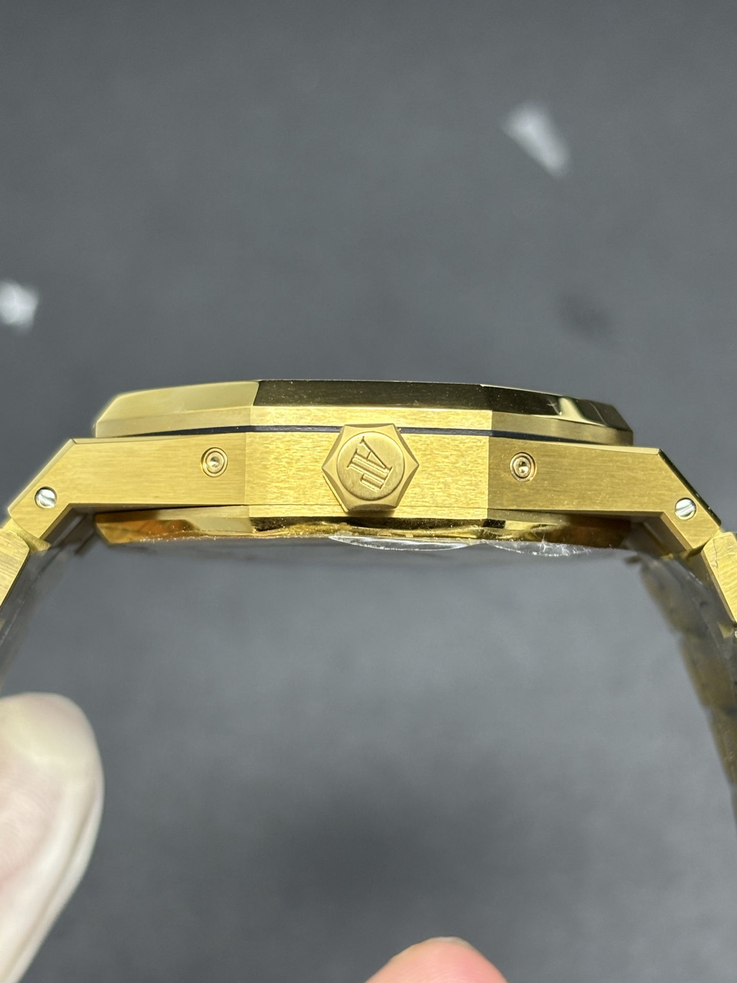 Royal Oak Perpetual Calendar Watch 26574BA.OO.1220BA. Original 154
