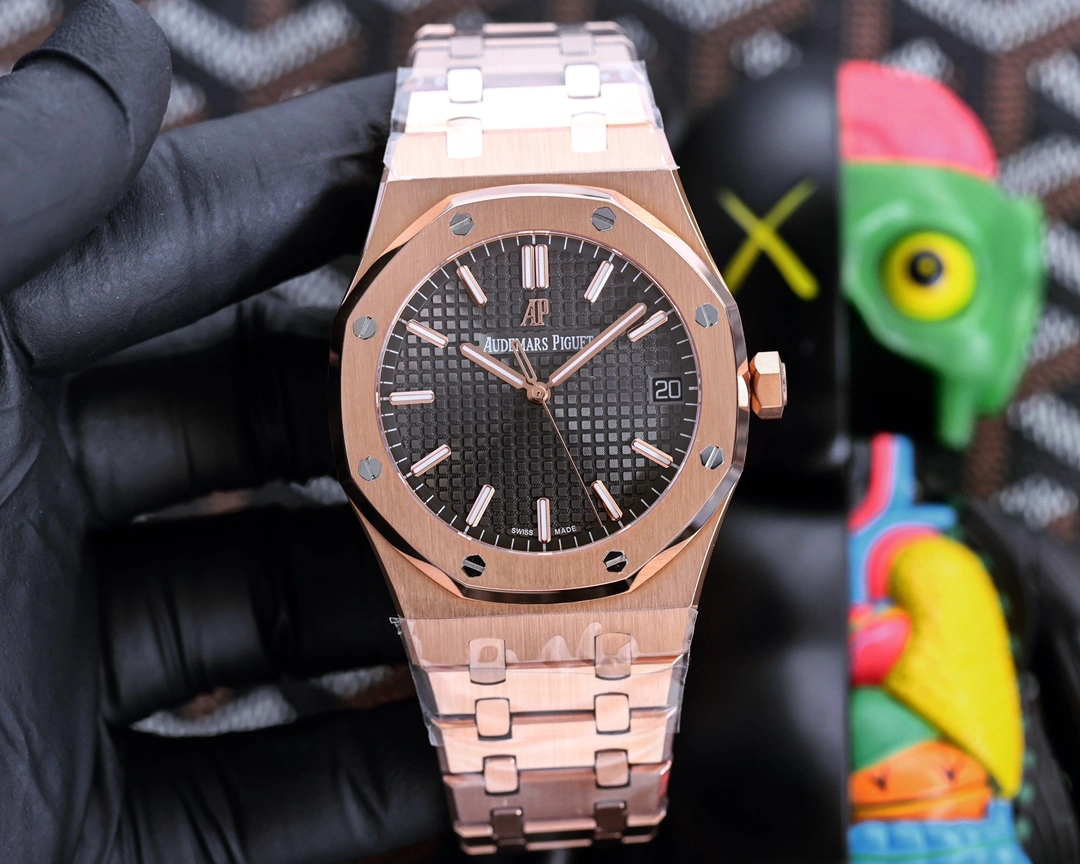 Resilient Royal Oak Rose Gold Selfwinding 15500OR.OO.1220OR. 150