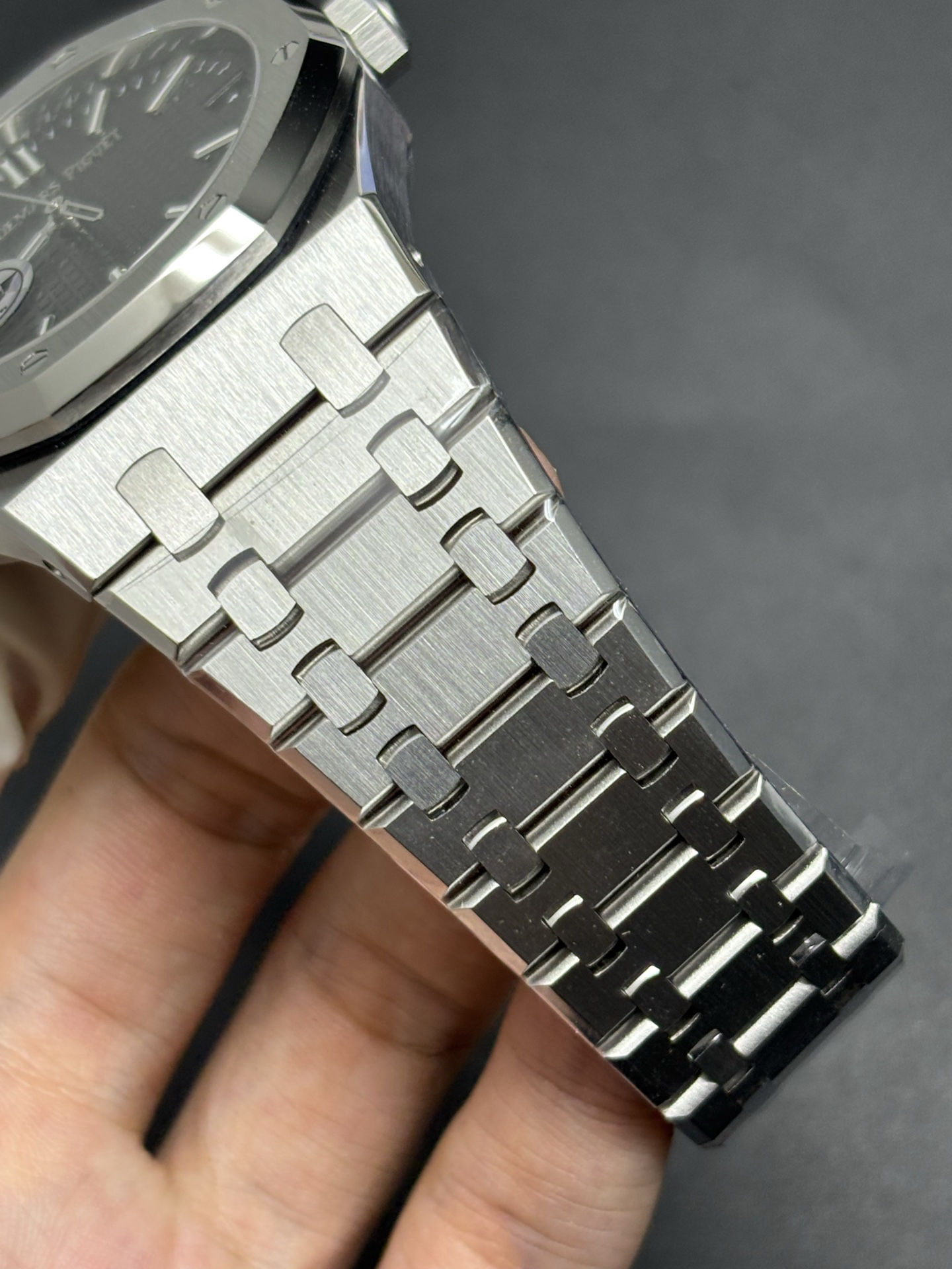 Royal Oak Selfwinding Black Dial 15510ST NewStyle 144
