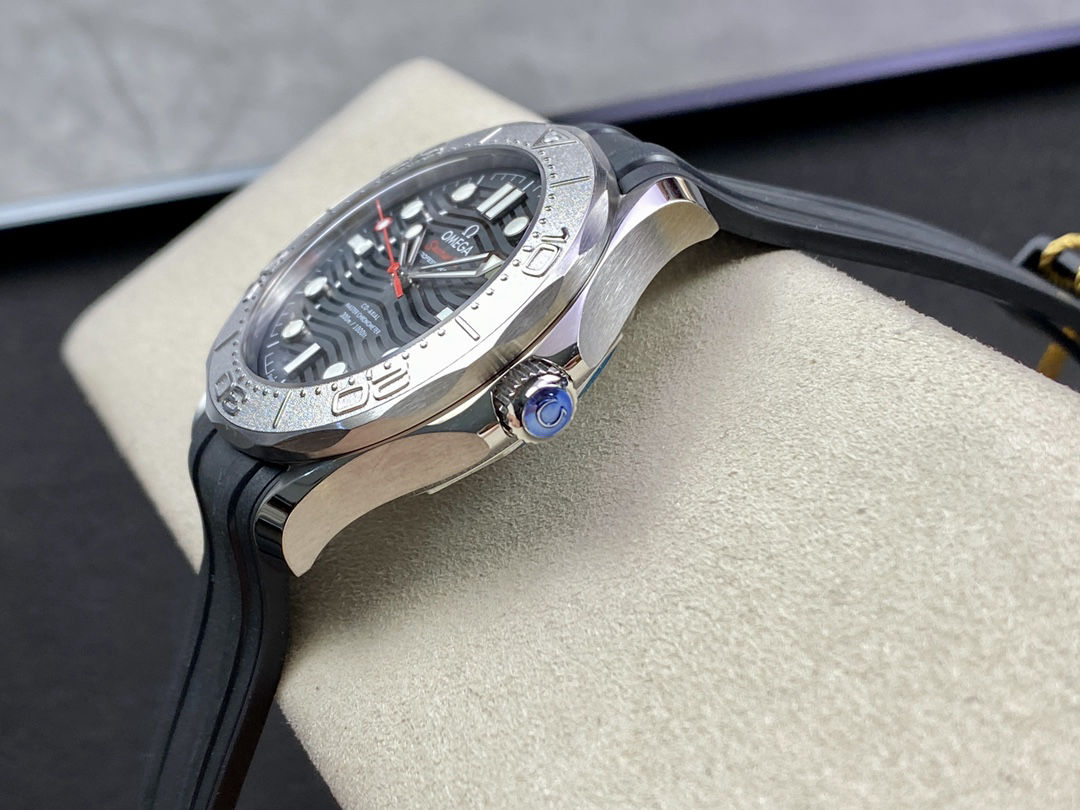 Premium Seamaster Diver 300M Nekton Edition Black Ceramic Dial 116