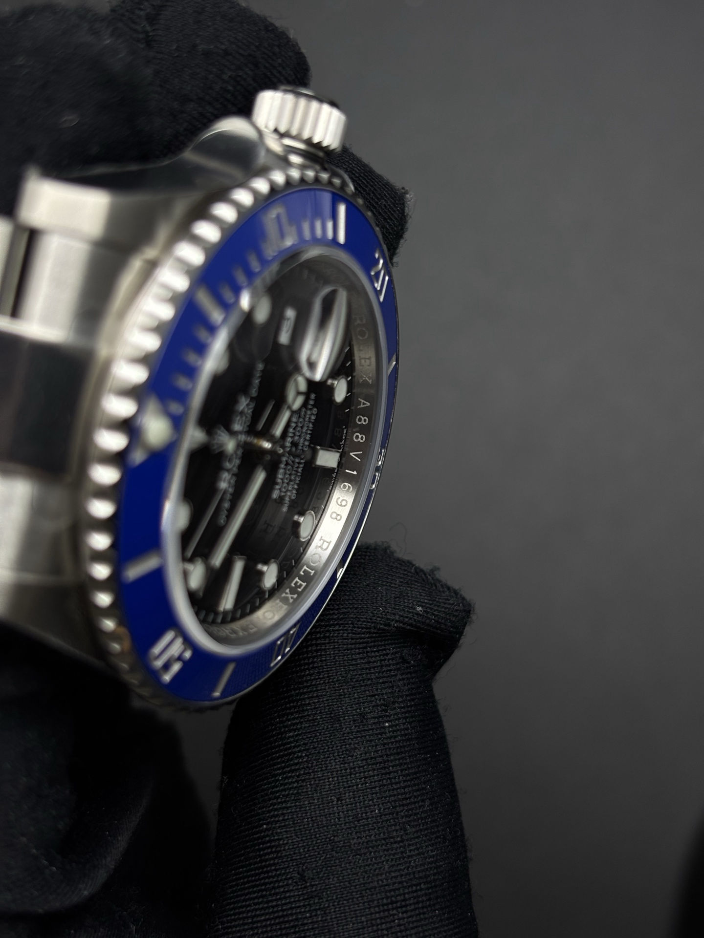 Submariner Date Cookie Monster Casual 23