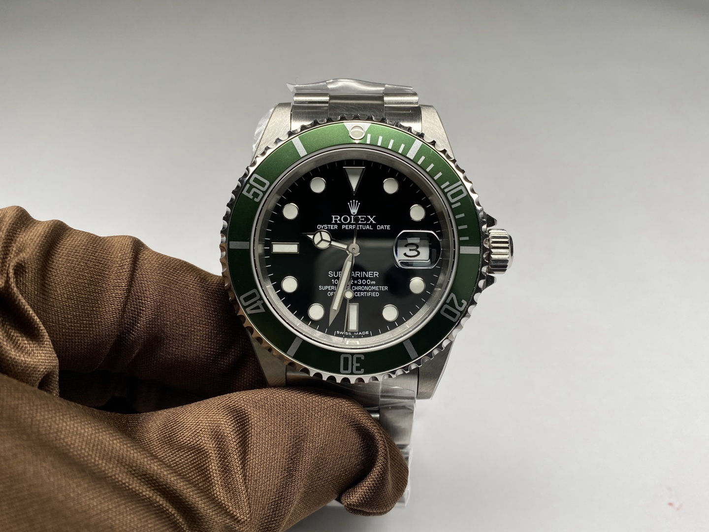 MoistureWicking Submariner Date "Kermit" 16610LV 26