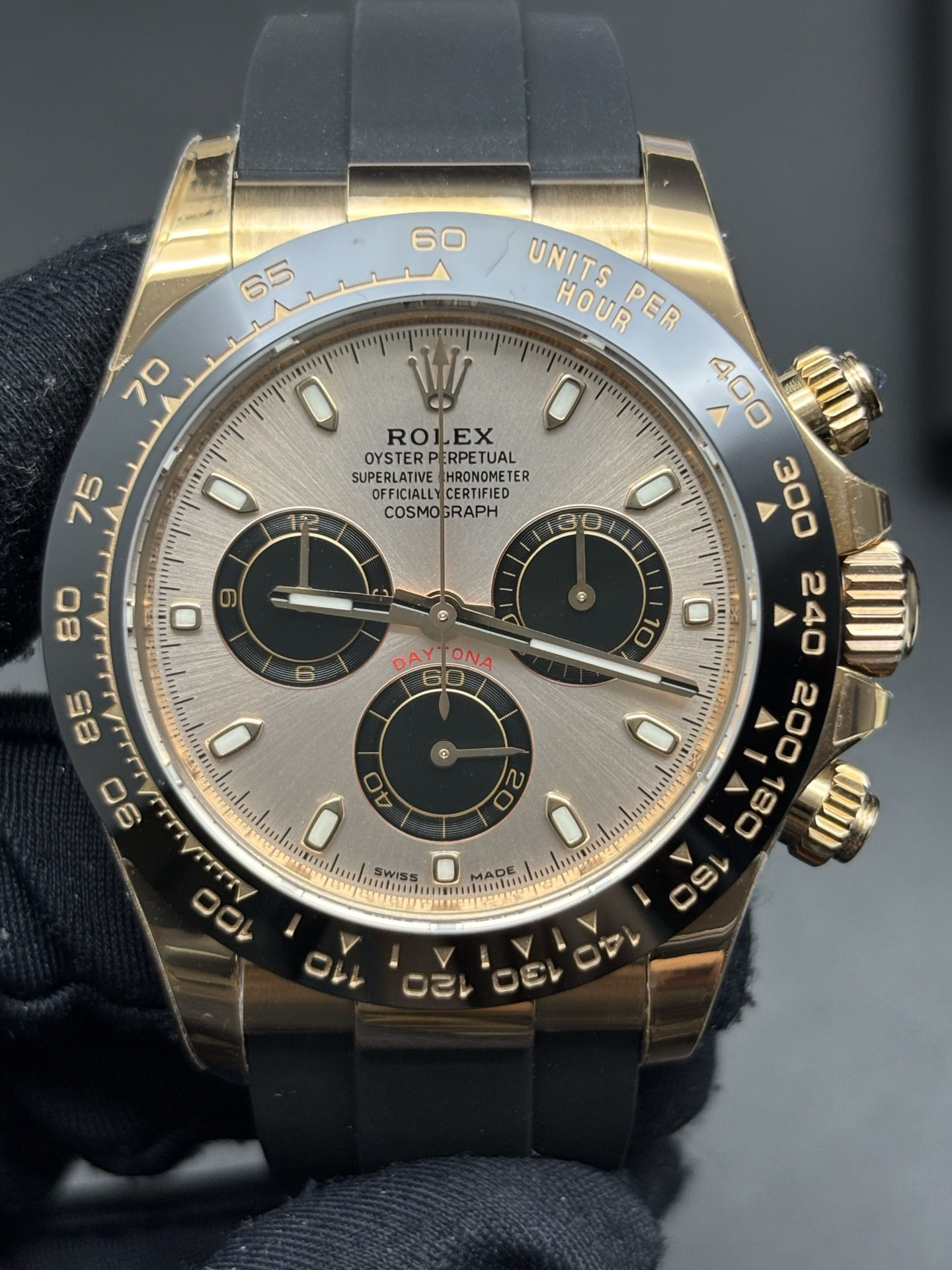 Sustainable Yellow Gold Daytona with Champagne Dial 1