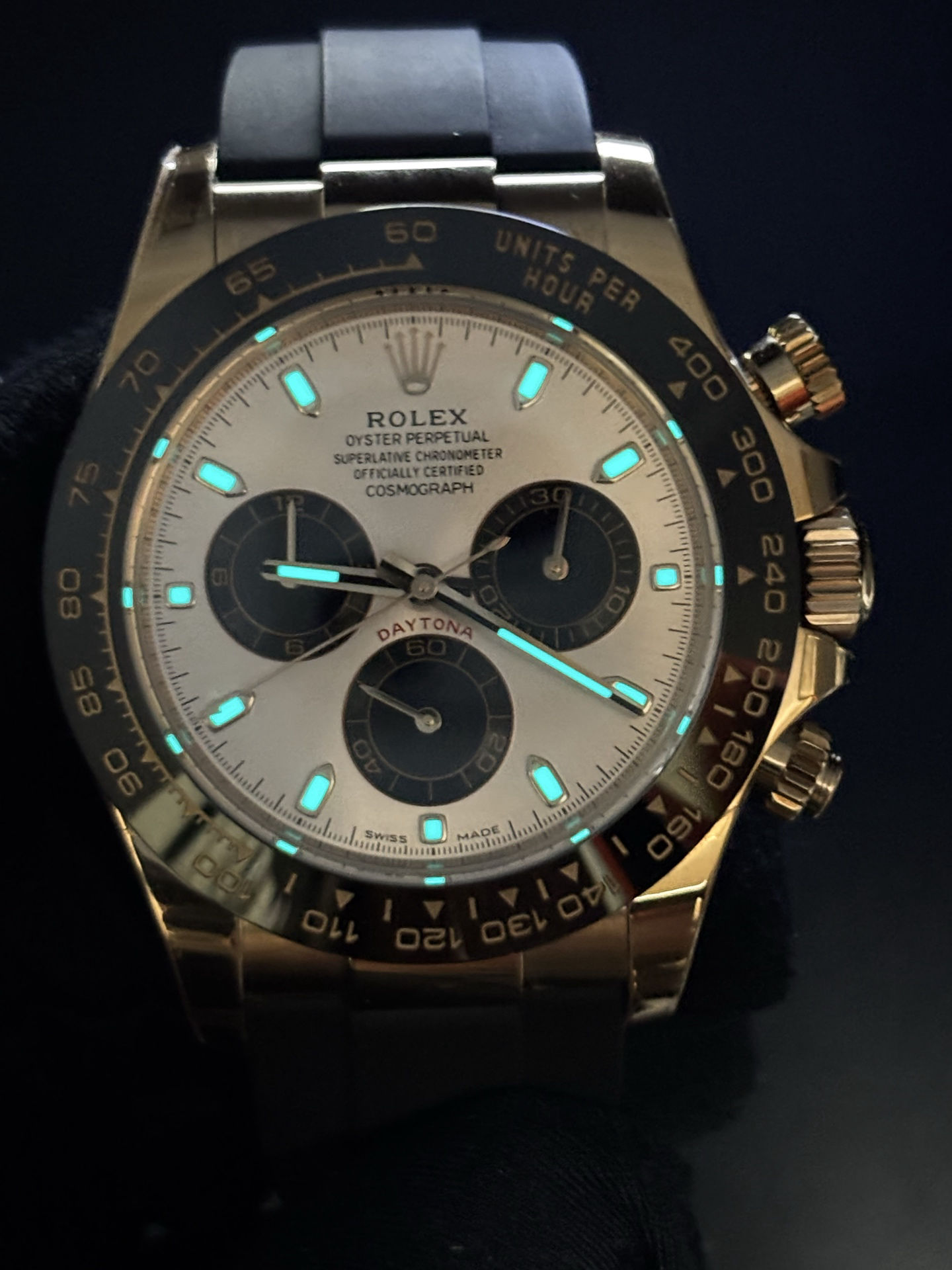 Sustainable Yellow Gold Daytona with Champagne Dial 1