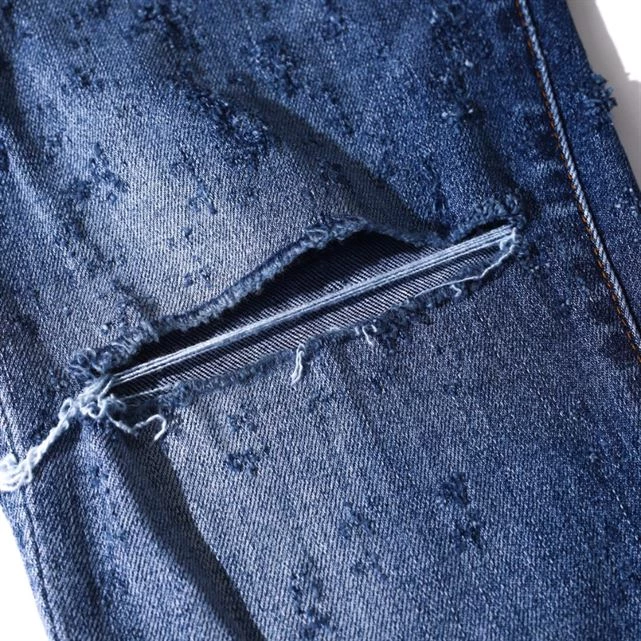 AMIRI JEANS – AJ033 GoAnywhere 4677