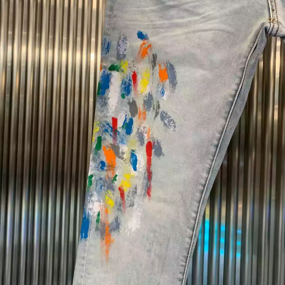 AMIRI JEANS – AJ090 ModernLook 983