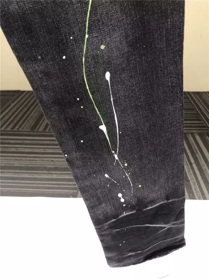 AMIRI JEANS – AJ132 GoodFit 9637