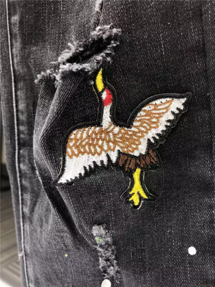 AMIRI JEANS – AJ132 GoodFit 9637