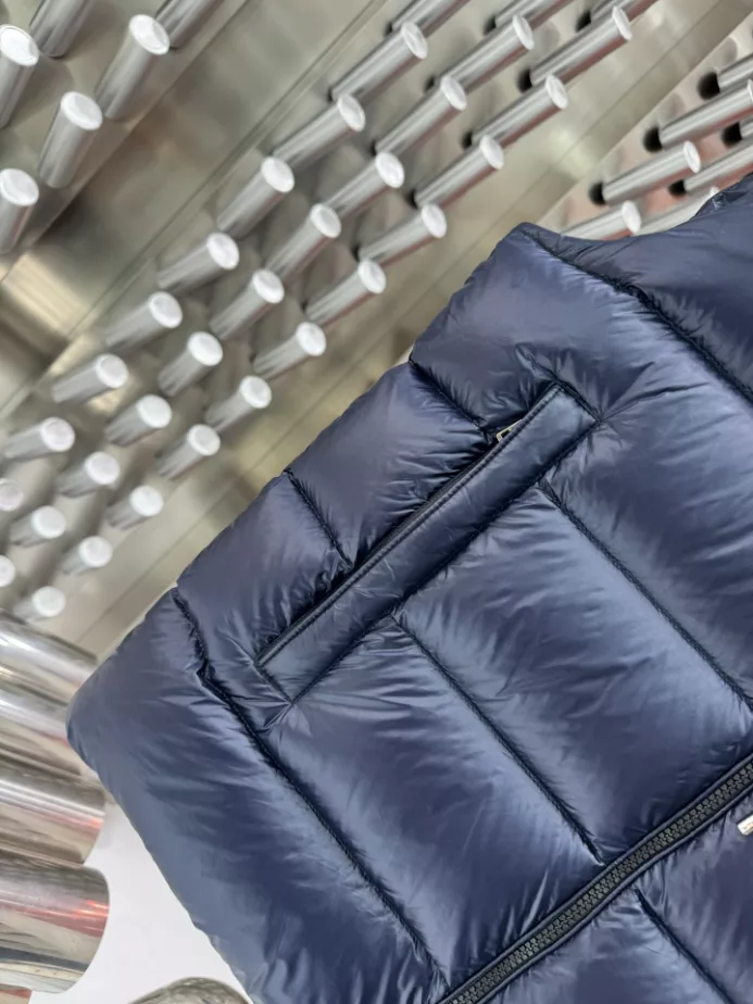 Affordable 2896 Moncler Luiro Down Vest – MC134