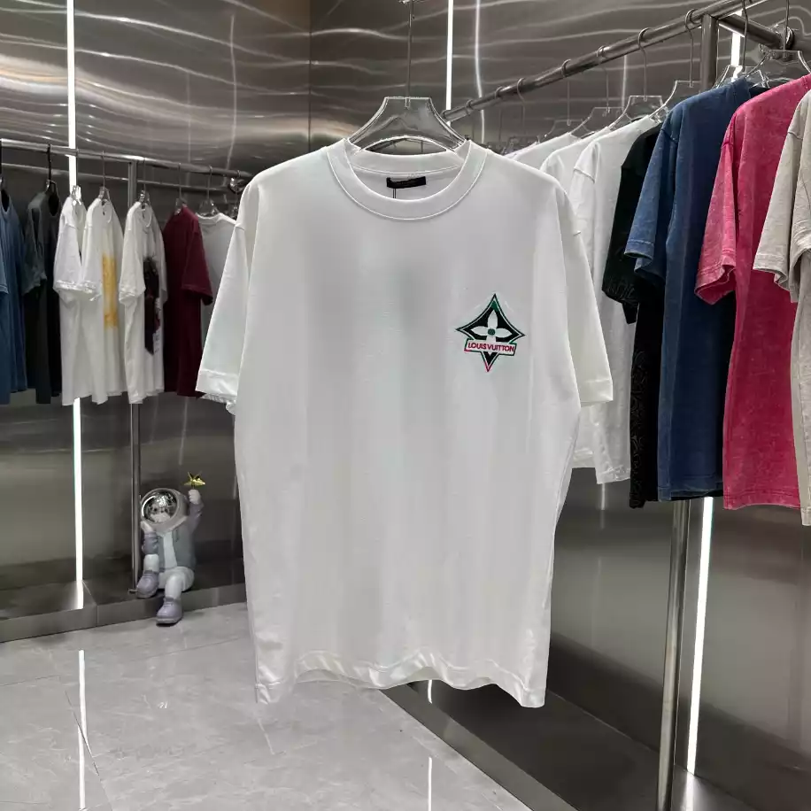 AllSeason 3953 Louis Vuitton T-shirt – LSVT0232