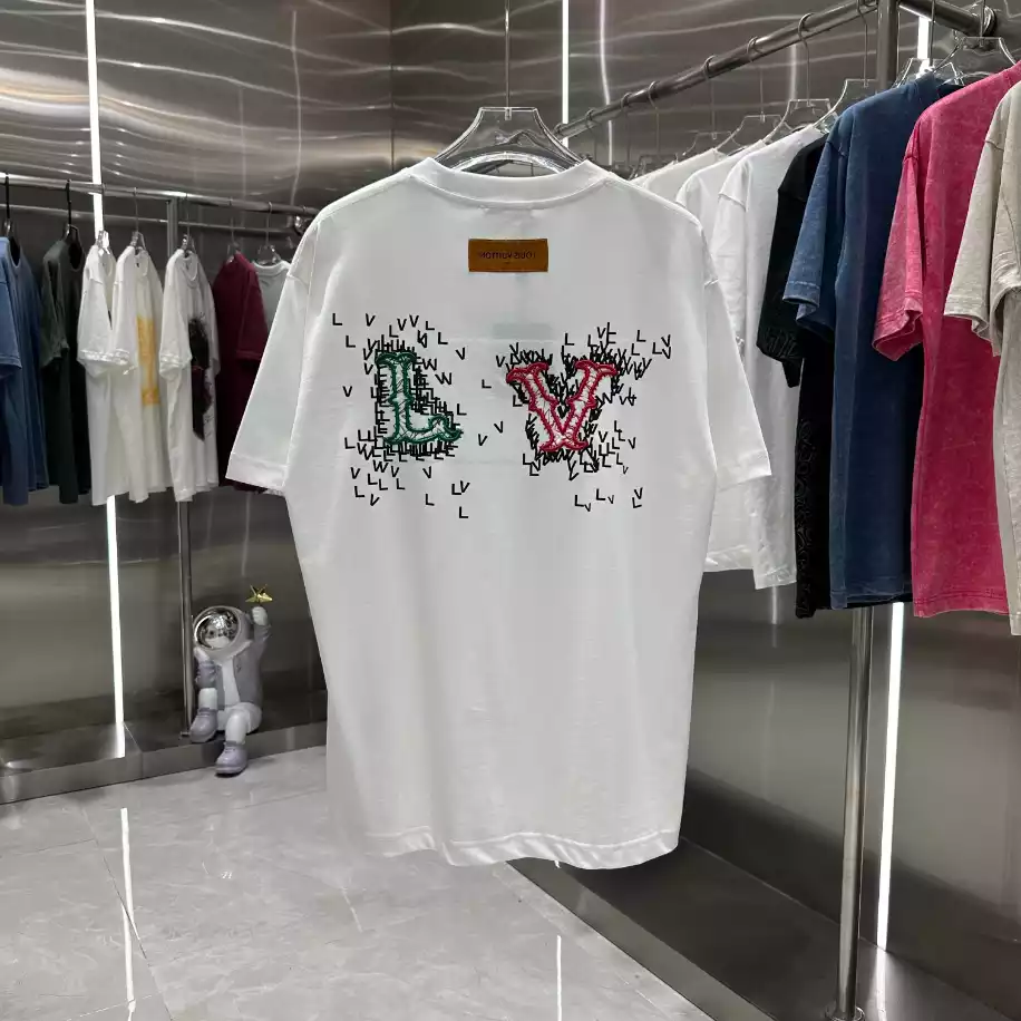 AllSeason 3953 Louis Vuitton T-shirt – LSVT0232