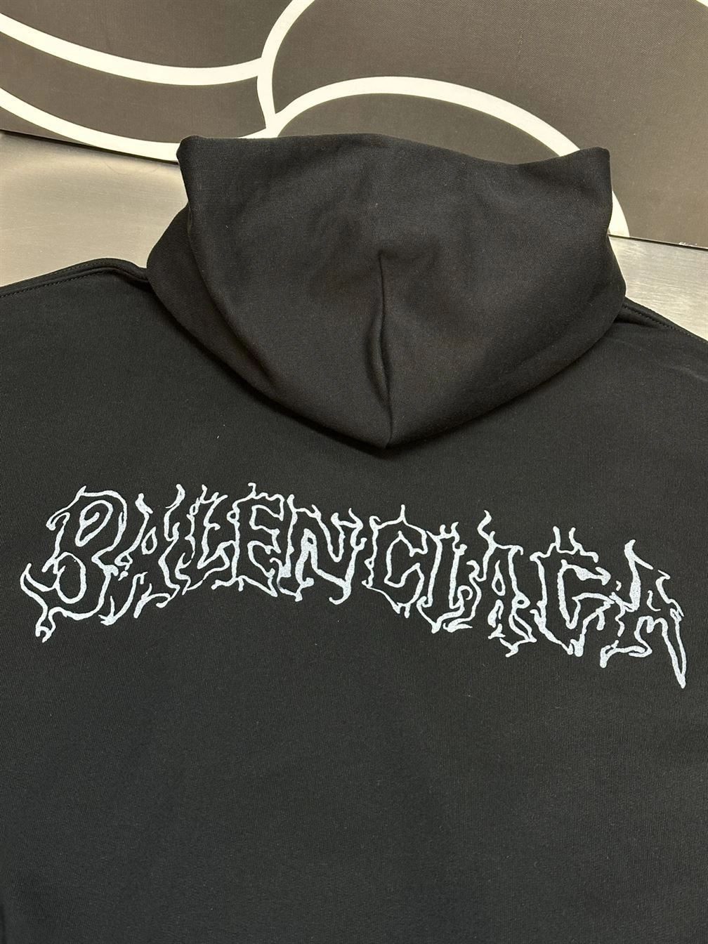 AllSeason 4583 Balenciaga Diy Metal Outline Hoodie Oversized In Black – SBH024 AllSeason 4583 Balenciaga Diy Metal Outline Hoodie Oversized In Black – SBH024