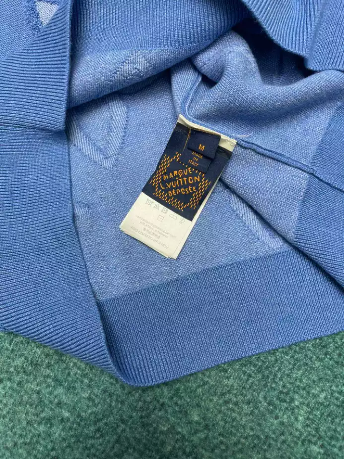 AllSeason 4843 Louis Vuitton Textured Cotton Crewneck – SLV054