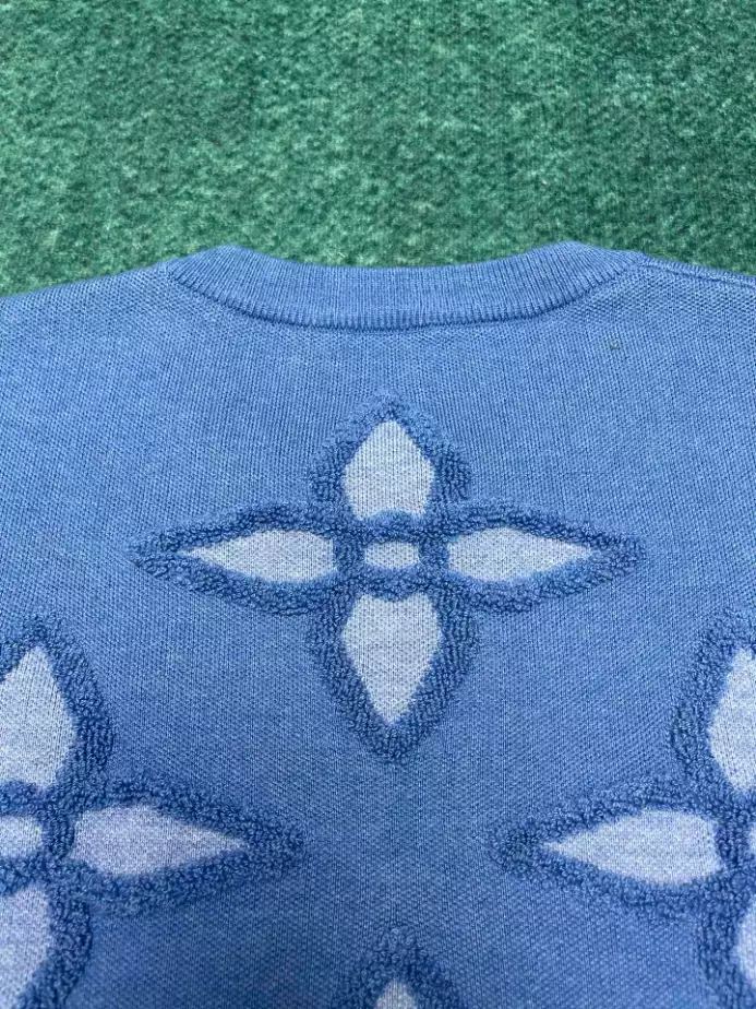 AllSeason 4843 Louis Vuitton Textured Cotton Crewneck – SLV054