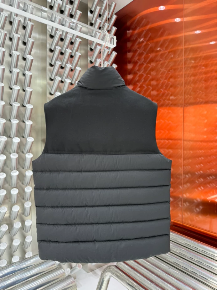 AllSeason 7037 Moncler Rance Down Vest – MC136