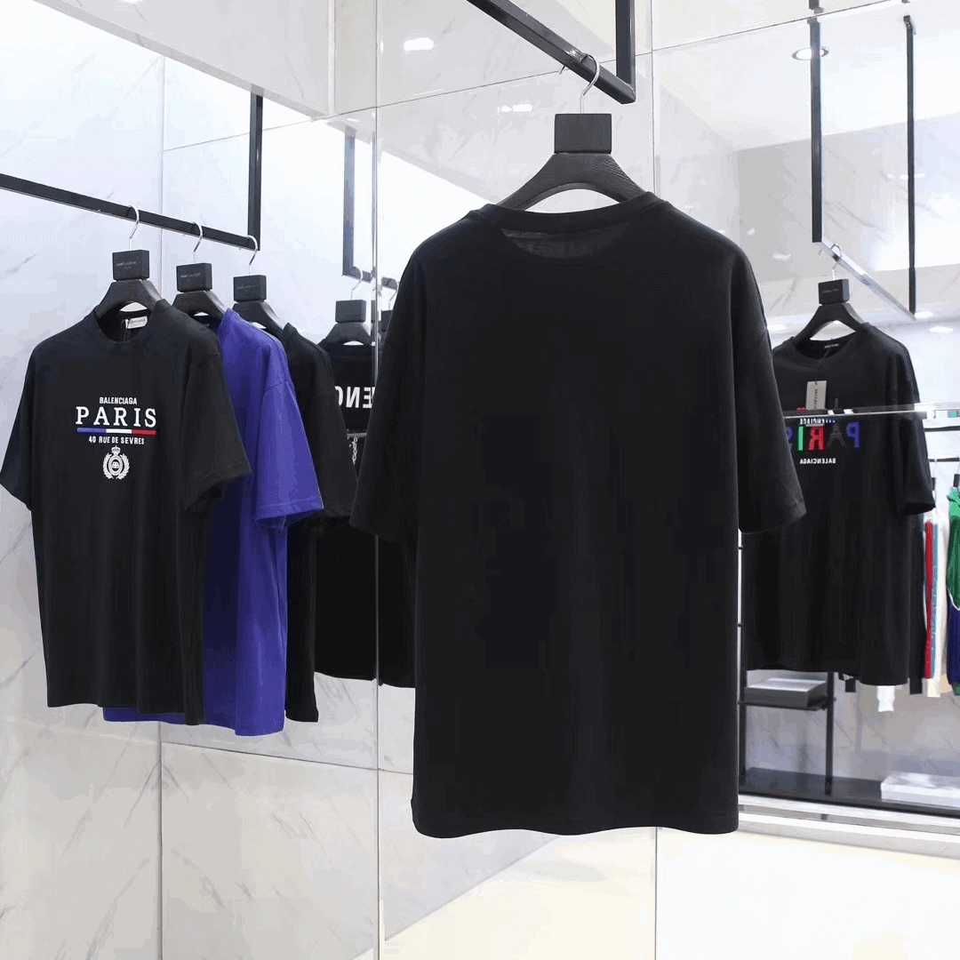 BALENCIAGA MEN’S BLACK MODE LOGO TEE – BB42 Popular 7155 BALENCIAGA MEN’S BLACK MODE LOGO TEE – BB42 Popular 7155