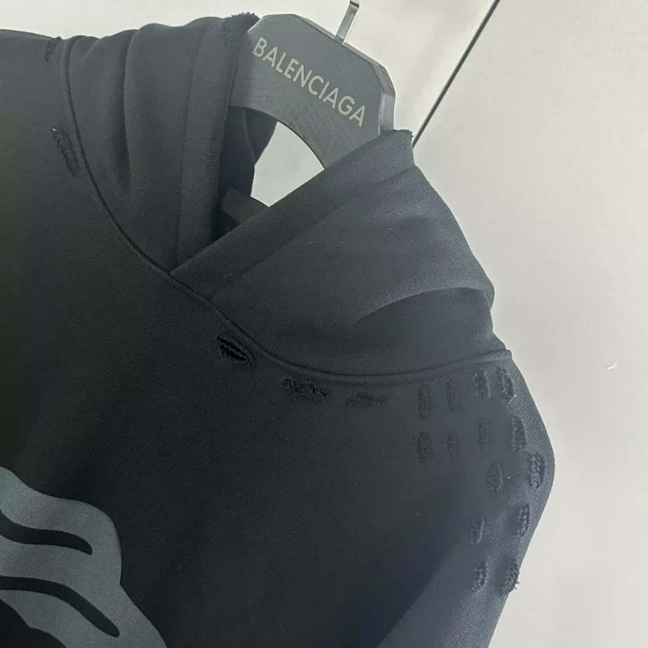 Balenciaga 3B Stencil Hoodie Medium Fit in Black – SBH014 Trendy 8665 Balenciaga 3B Stencil Hoodie Medium Fit in Black – SBH014 Trendy 8665