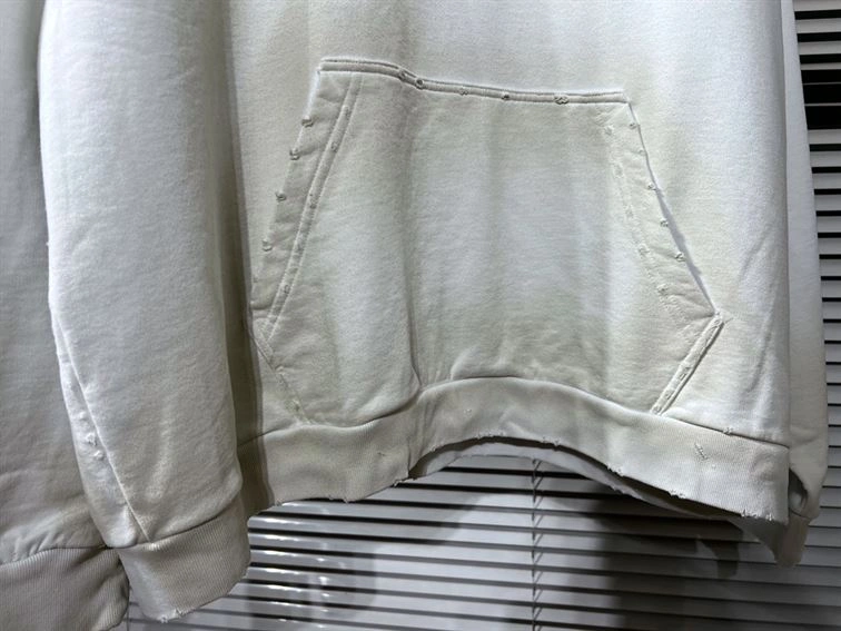 Balenciaga Crypto Hoodie Medium Fit In White – SBH023 Trendy 3996
