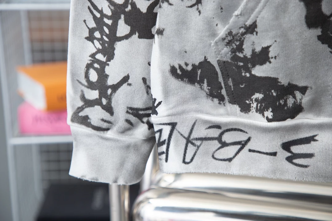 Balenciaga Hoodie – SBH008 DailyWear 8116 Balenciaga Hoodie – SBH008 DailyWear 8116