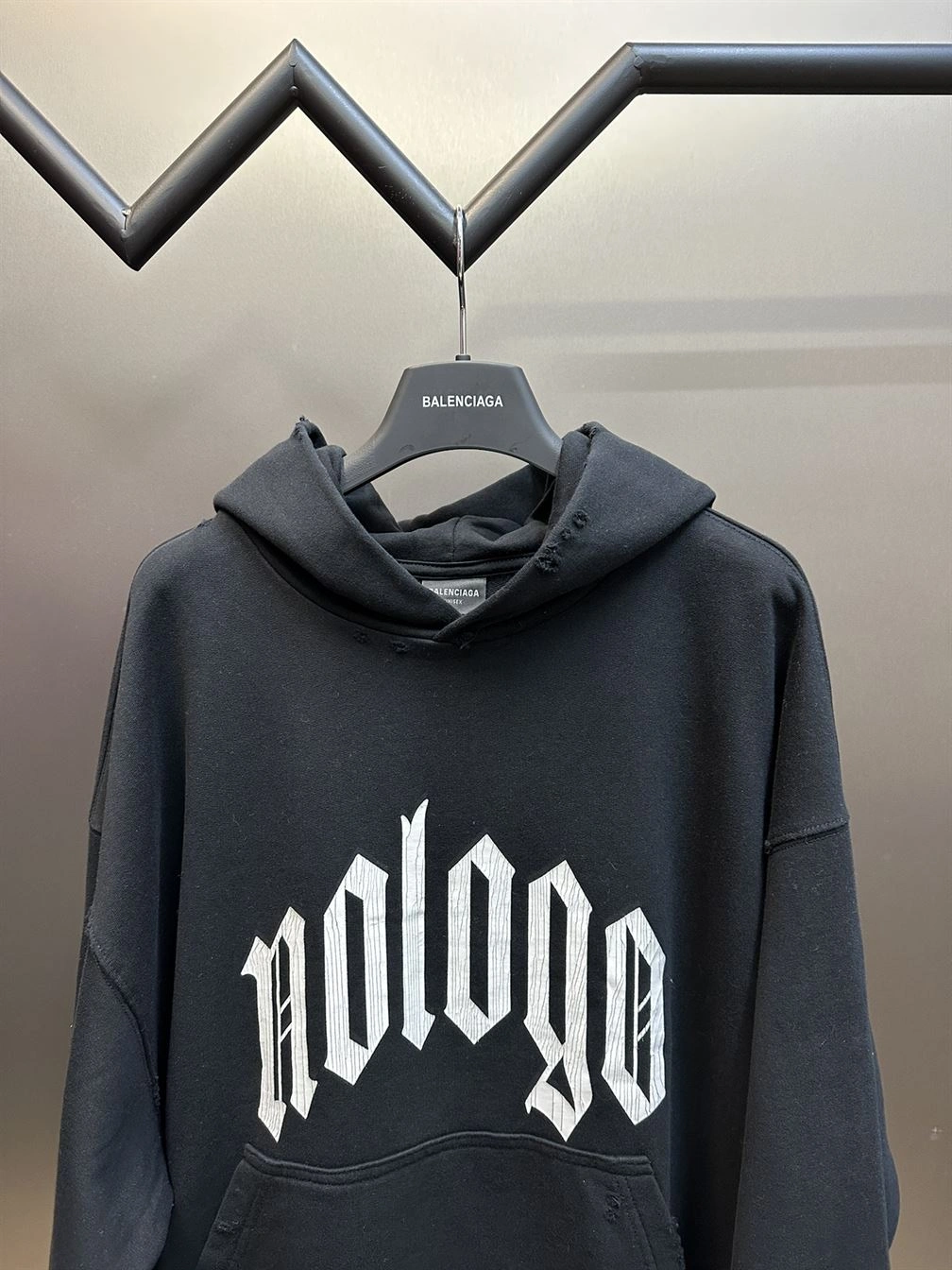 Balenciaga Nlogo Hoodie Medium Fit In Black – SBH027 TopPick 4264 Balenciaga Nlogo Hoodie Medium Fit In Black – SBH027 TopPick 4264