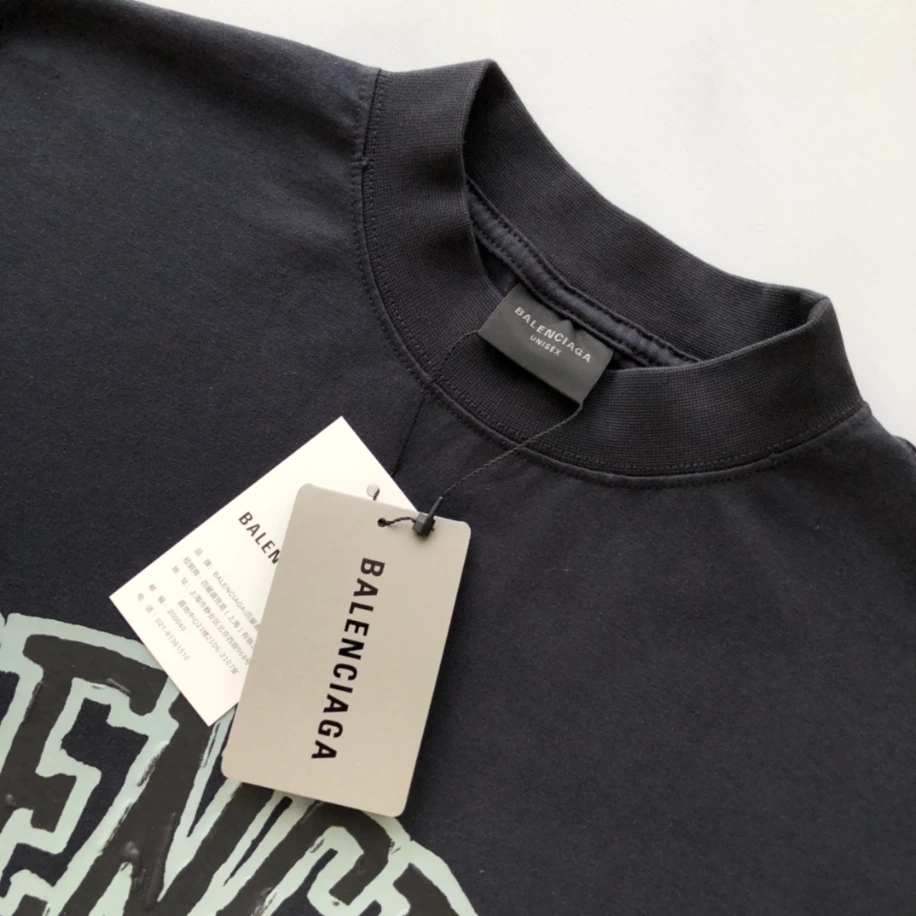 Balenciaga T-shirt – BBS106 Fashionable 2403