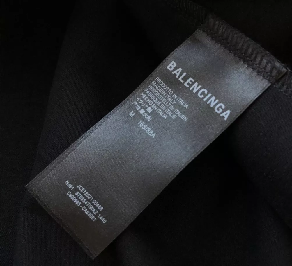 Balenciaga T-shirt – BBS110 Comfortable 9267