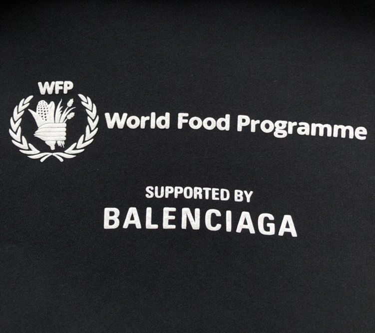 Balenciaga WFP Hoodie Medium Fit In Black – SBH028 NewStyle 7707 Balenciaga WFP Hoodie Medium Fit In Black – SBH028 NewStyle 7707