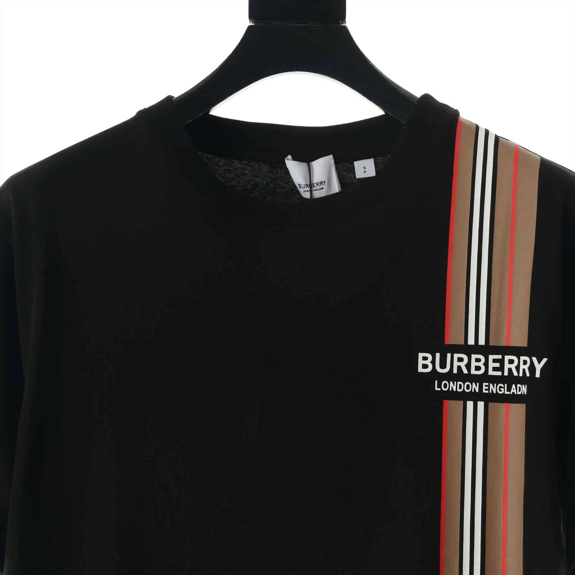 Burberry T-Shirt – BBRS24 EasyMatch 3266