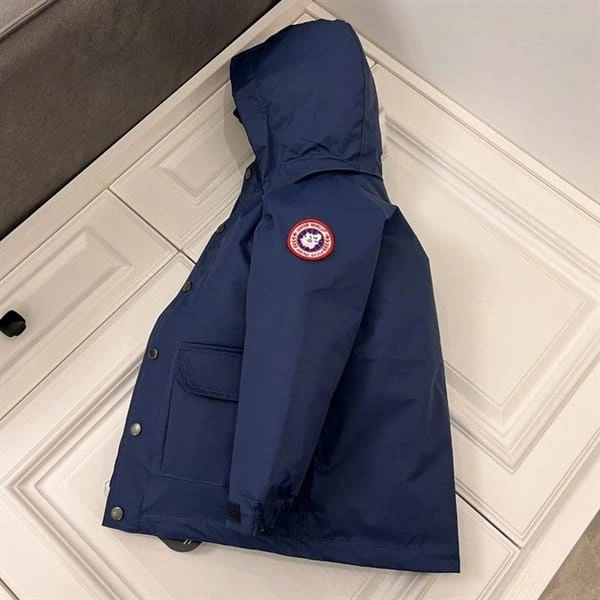 Canada Goose – CG001 TopPick 5874