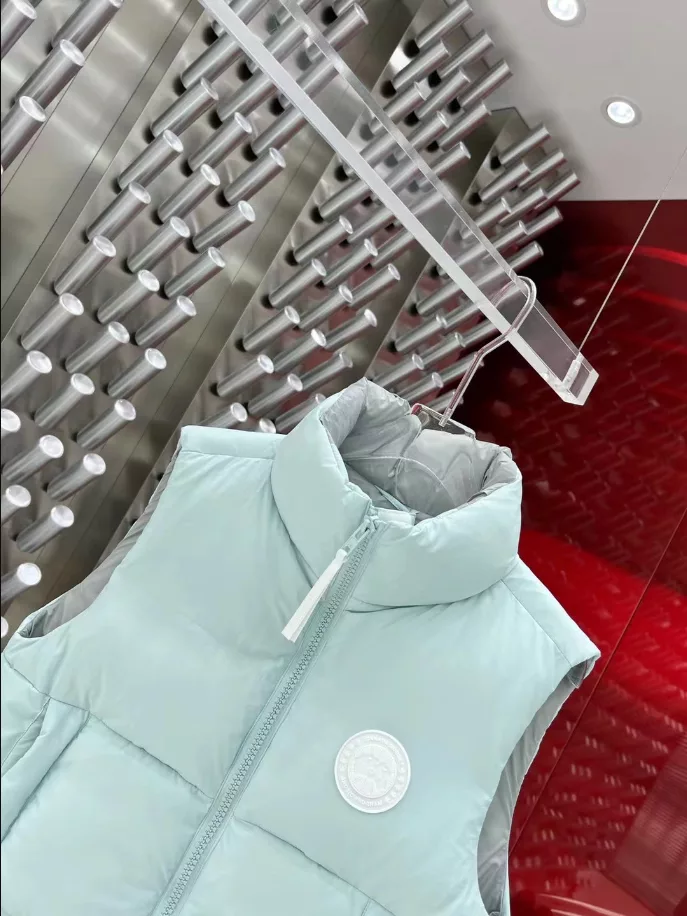 Canada Goose Vest – CG097 WellDesigned 8003