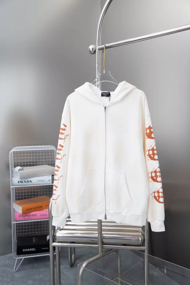 Comfortable 3888 Balenciaga Hoodie – SBH002 Comfortable 3888 Balenciaga Hoodie – SBH002