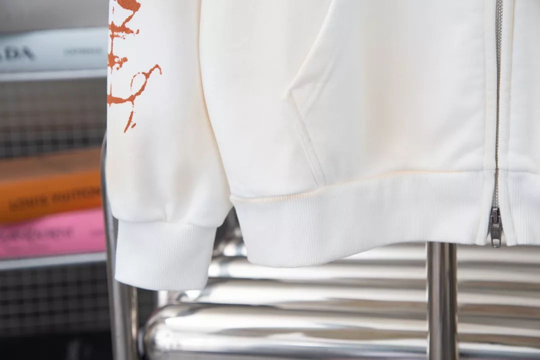 Comfortable 3888 Balenciaga Hoodie – SBH002 Comfortable 3888 Balenciaga Hoodie – SBH002